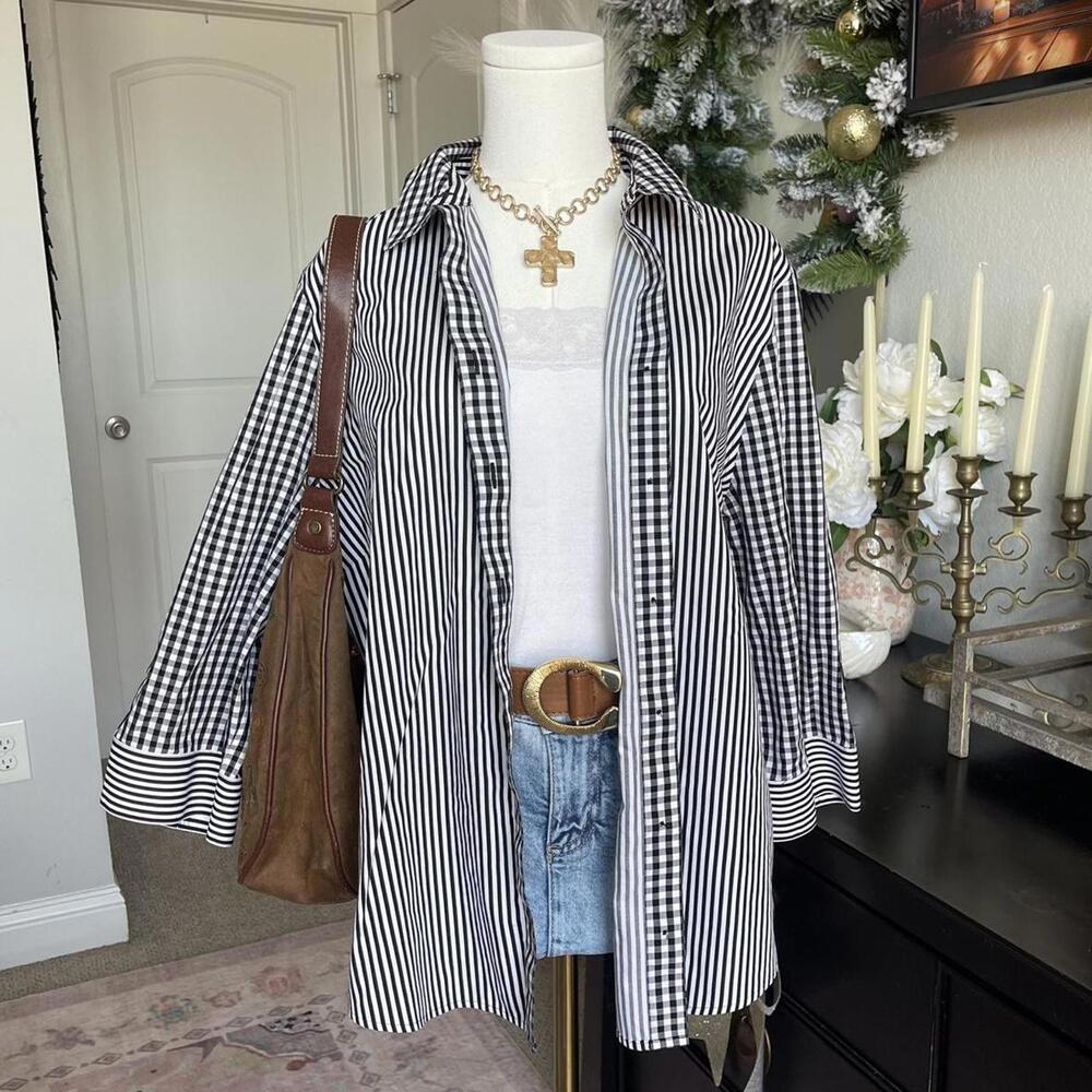 Stripe Blouse - Picture 3 of 4